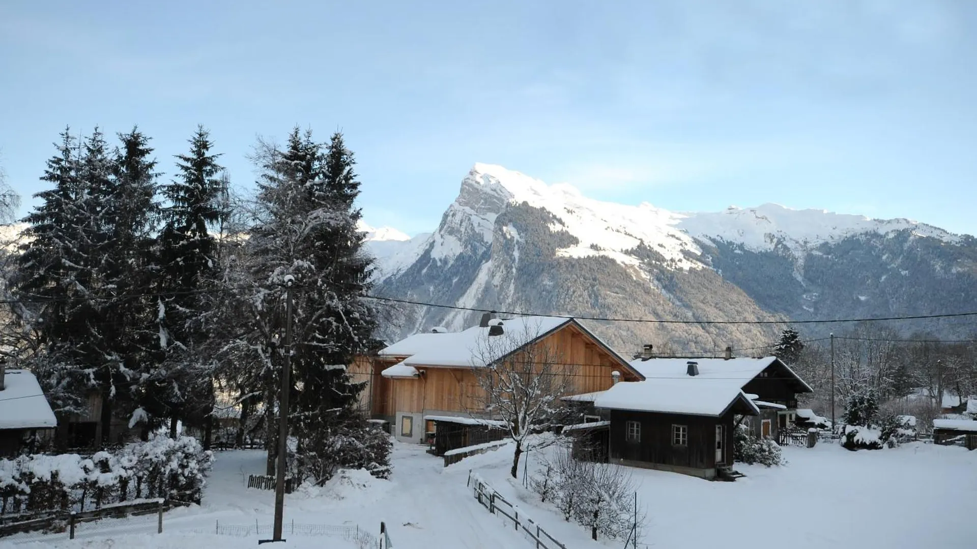 Hotel La Boule De Neige Samoëns