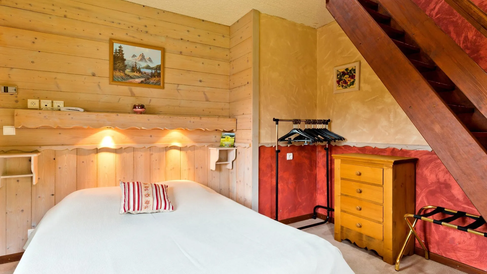 Hotel La Boule De Neige Samoëns