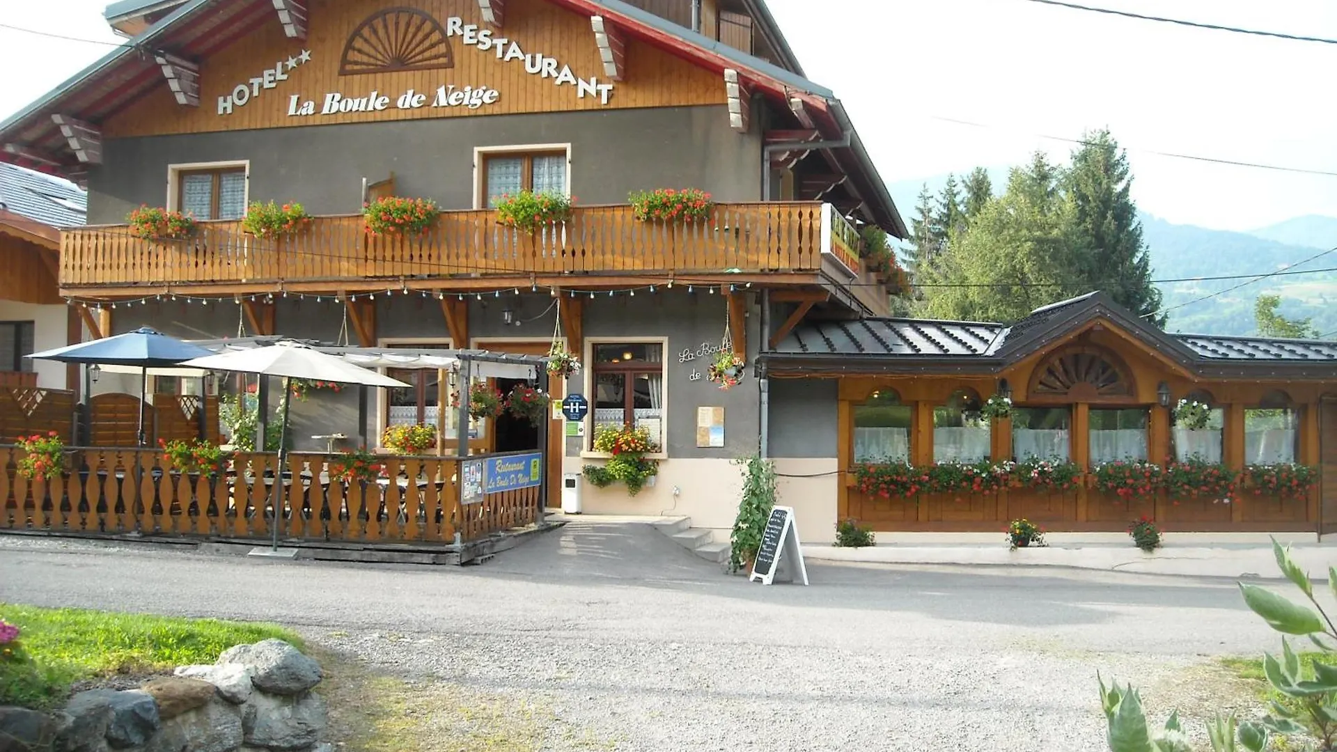 Hotel La Boule De Neige Samoëns 2*,  Francie