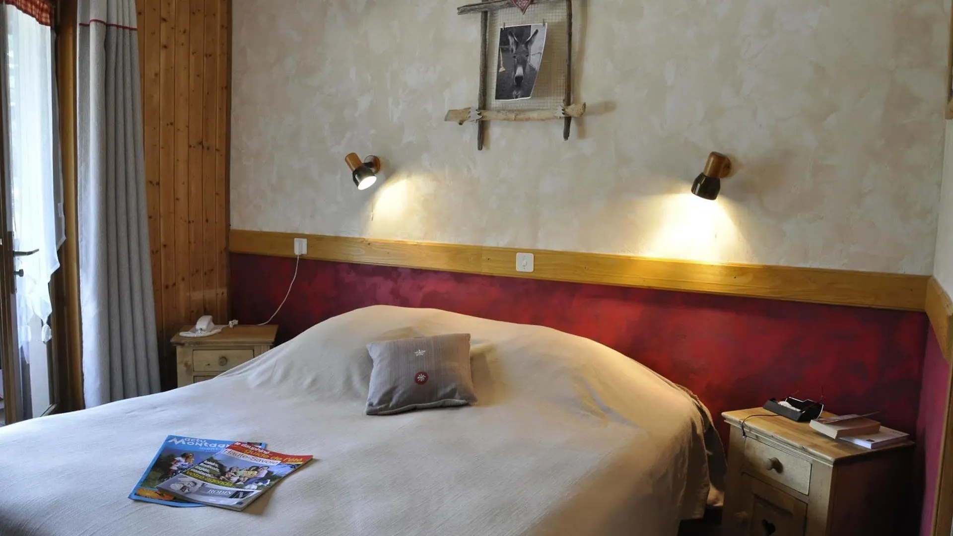 Hotel La Boule De Neige Samoëns